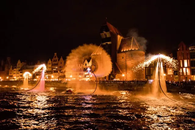 Zeszłoroczny Baltic Sail 2025 - pokazy flyboard