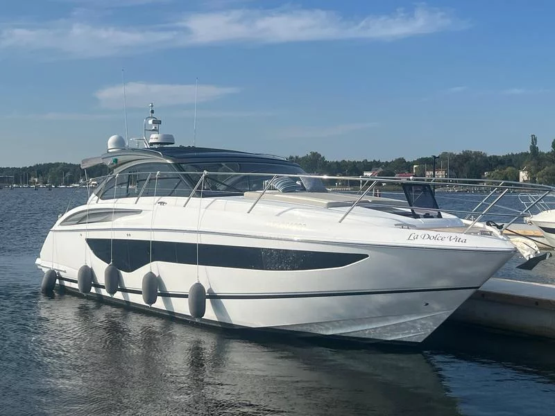 Jacht motorowy Princess V45