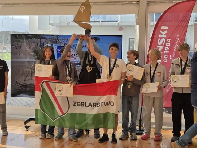 Jachty klasy Optimist podczas drużynowych mistrzostw Polski w Sławie