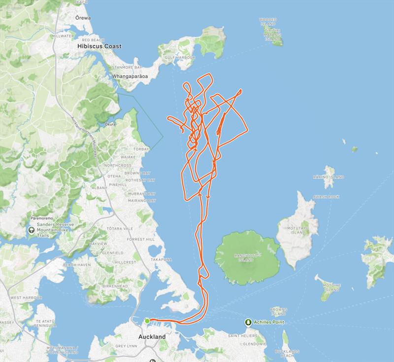 Mapa śladu treningu AC75 Emirates Team New Zealand z 7 października 2026 na Hauraki Gulf