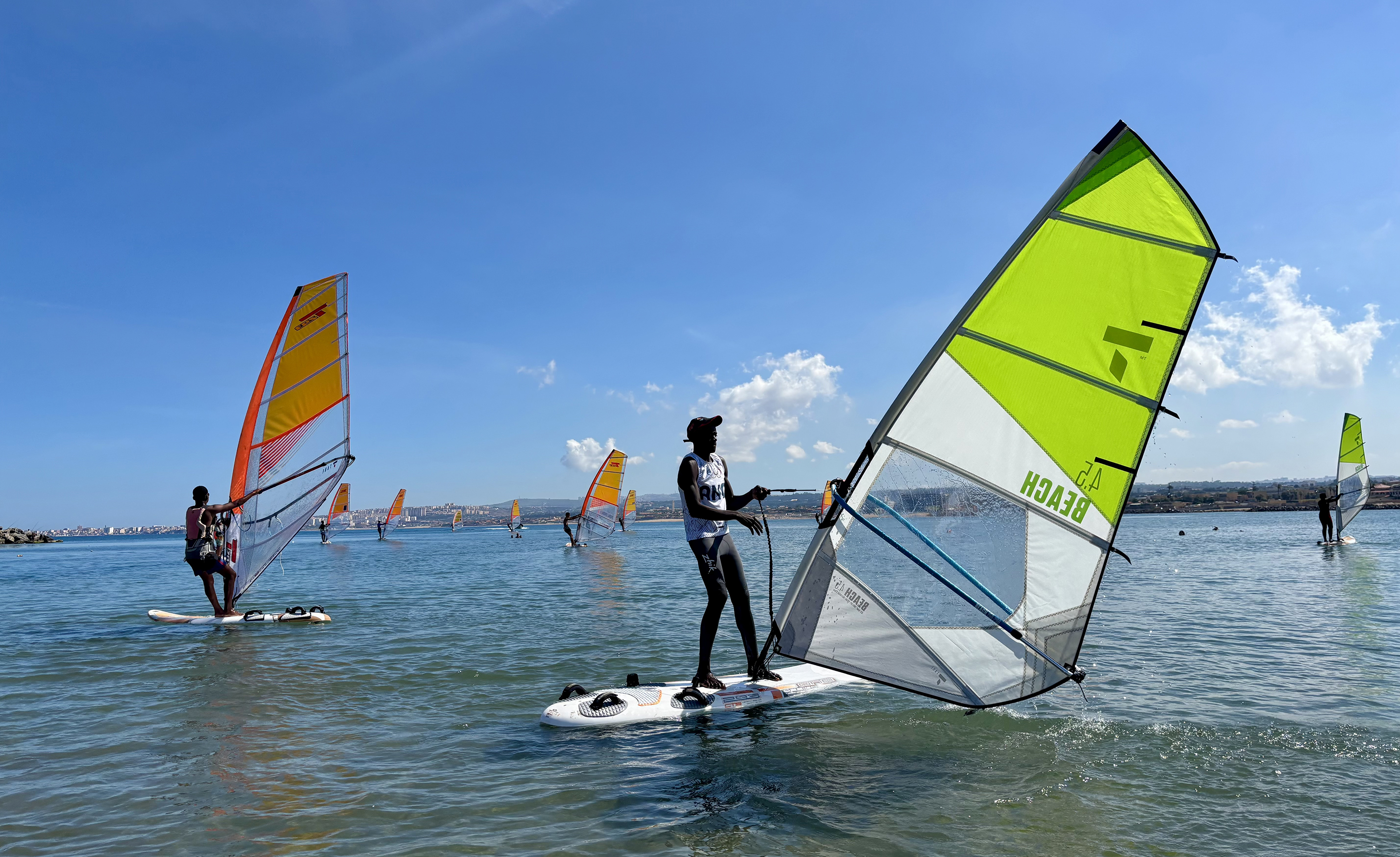 Polski mistrz świata Raceboard szkolił Afrykę przed Młodzieżowymi Igrzyskami Olimpijskimi w Dakarze