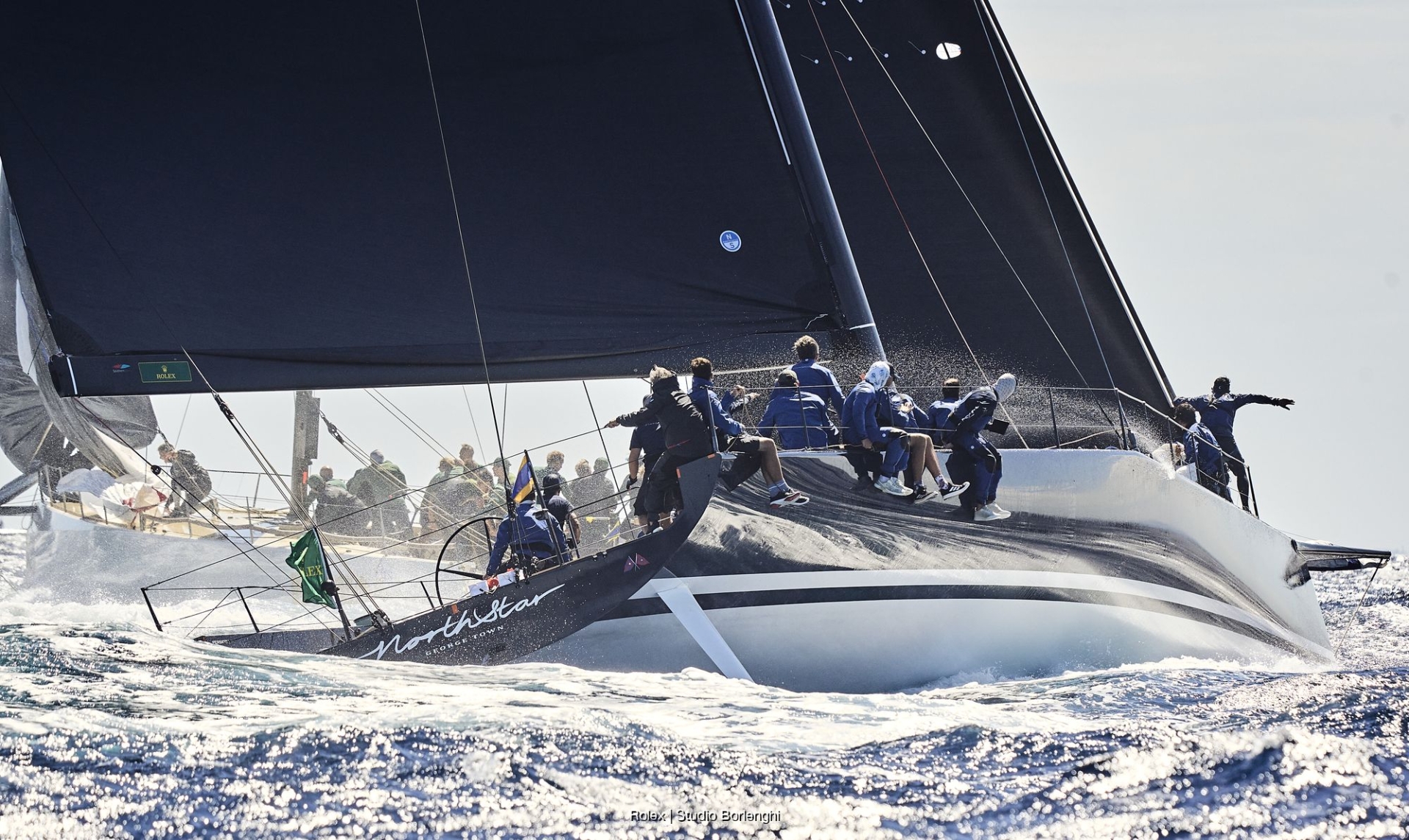Jeden punkt dzieli V i Leoparda 3, Northstar III wygrał wszystko. Mistral przestawił tabele Maxi Yacht Rolex Cup