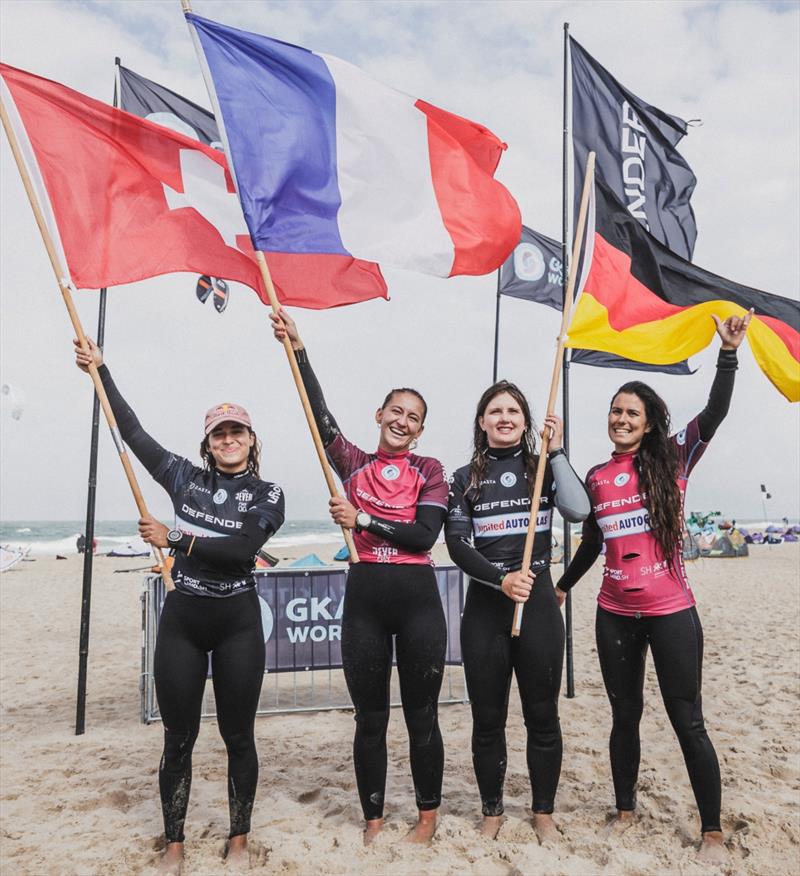 Camille Losserand, Capucine Delannoy, Charlotte Carpentier and Kaya Lehmann