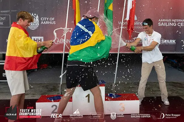 Podium mężczyzn ILCA 6 Youth World Championship in Aarhus