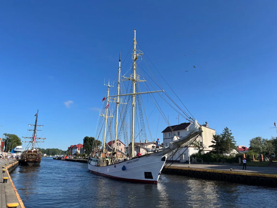 s/y Zawisza Czarny