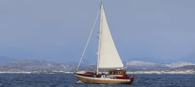 Jacht polarnych żeglarzy wystawiony na sprzedaż