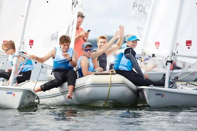 OOM 2016 – pierwszy dzień wyścigów klas Optimist i Laser 4.7