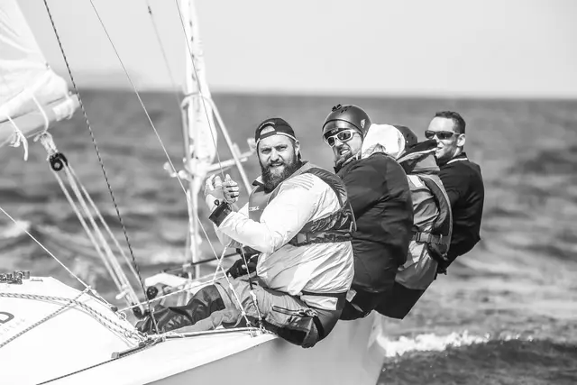Żeglarskie laury dla biznesu – zwycięstwo STBU Sailing Team