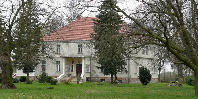 Piórem i pędzlem w rejs ku czci admirała Unruga