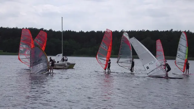Na Jagody zapraszają żeglarzy
