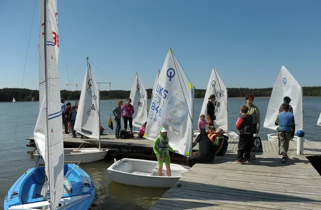 Regaty Otwarcia Sezonu Żeglarskiego 2016 w gminie Sierakowice