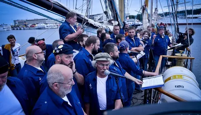 Chór „Zawisza Czarny” zaśpiewa na pokładzie „Daru Pomorza”