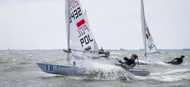 Agata Barwińska piąta na półmetku regat w Medemblik