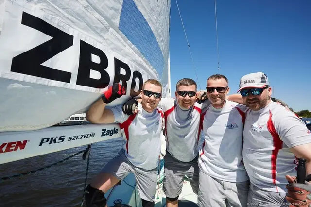 Złote regaty załogi Patryka Zbroi