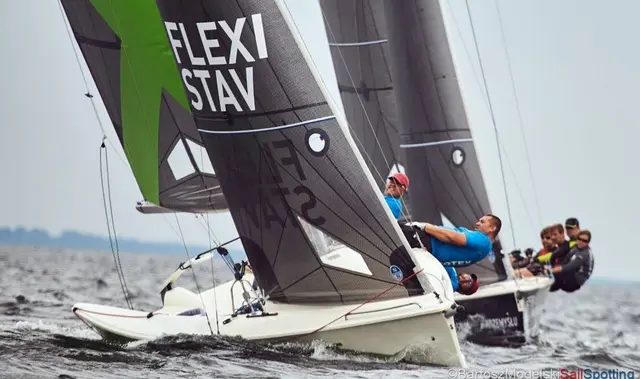 Flexistav Apotex Team mistrzem Polski Delphia 24
