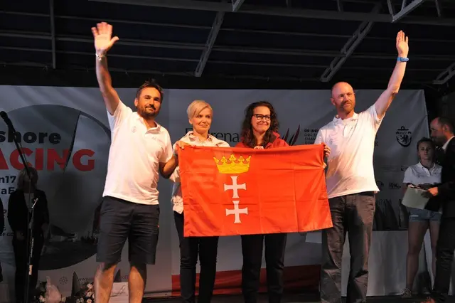 Pod żaglami Dr Irena Eris