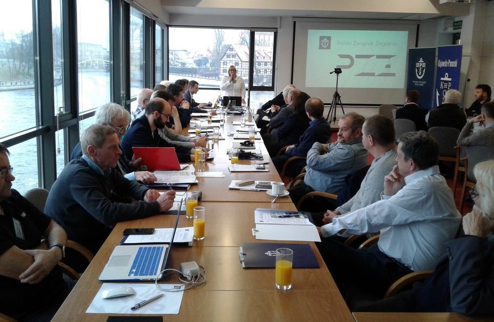 narada szkoleniowa PZŻ