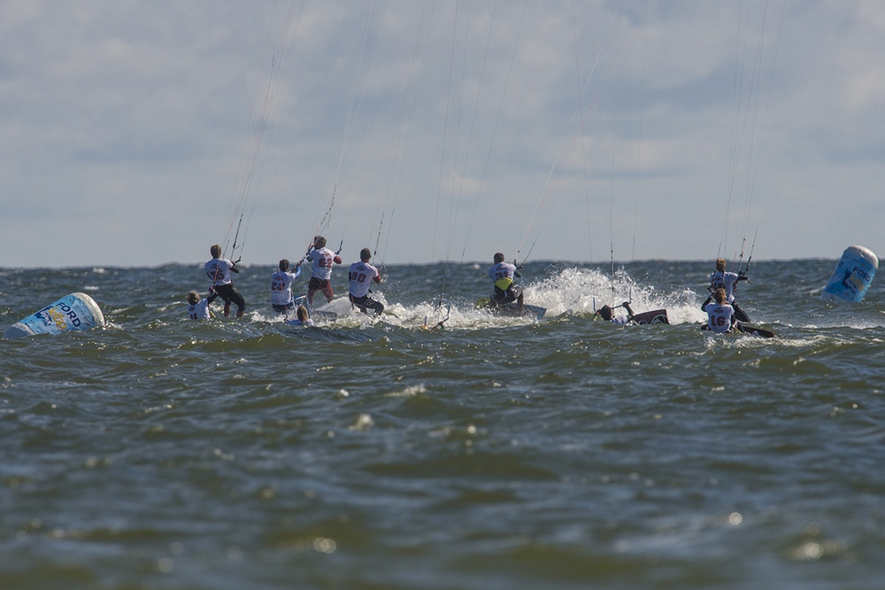 kitesurfingu