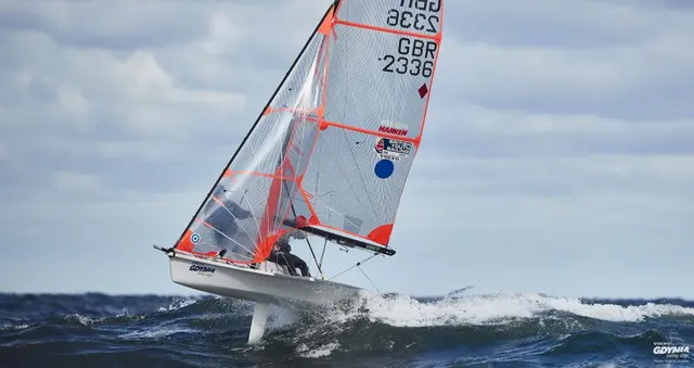 Volvo Gdynia Sailing Days – Optimisty zostały w porcie, ciężki dzień skiffistów