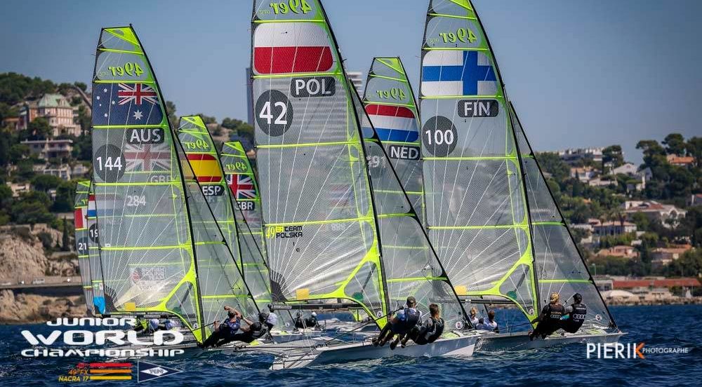 juniorów klas 49er, 49erFX i Nacra 17