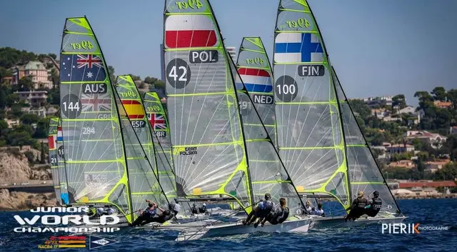 Nasi reprezentanci w czołówce mistrzostw świata juniorów klas 49er, 49erFX i Nacra 17