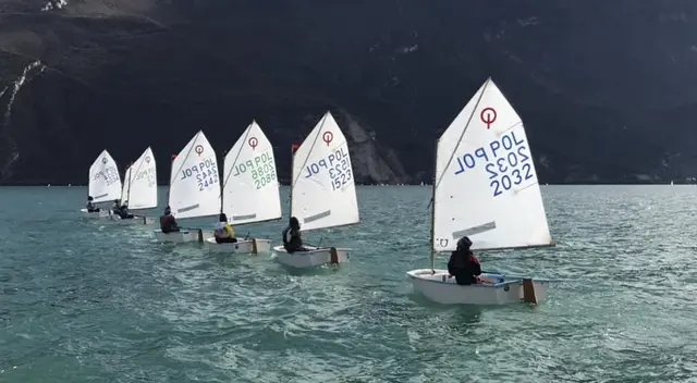 Polacy w czołówce VI Optimist Halloween Cup