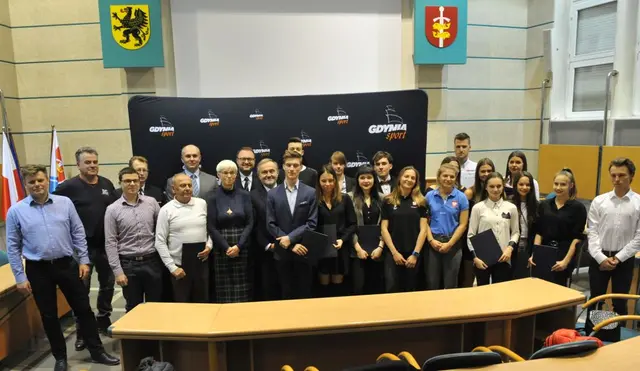 Gdynia uhonorowała najlepszych młodych żeglarzy