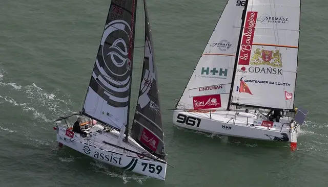 Michał Weselak na mecie 1 etapu regat Mini Transat