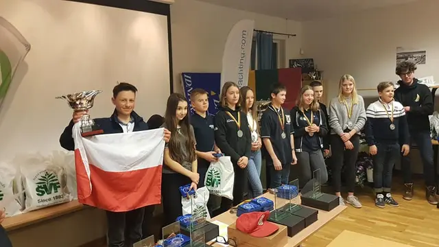 Polski triumf na mistrzostwach klasy Ice-Optimist
