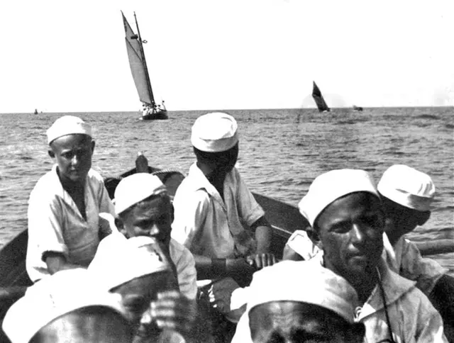 100 lat Polskiego Klubu Morskiego: Pierwsze lata PKM