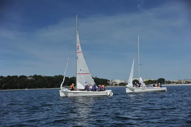 Wakacje na jachtach z Pomorskim Związkiem Żeglarskim