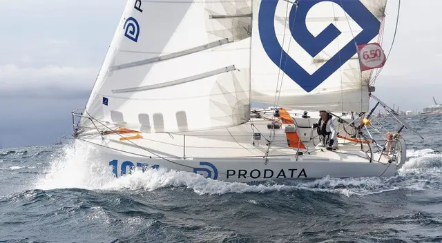 Witold Małecki popłynie w regatach Mini Transat 2023